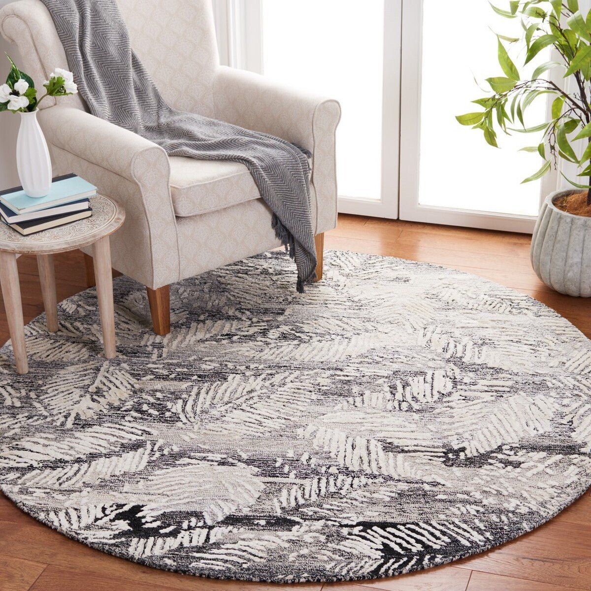 Safavieh Glamour Glm539Z Black/Ivory Rug - Safavieh - glm539z - 6r