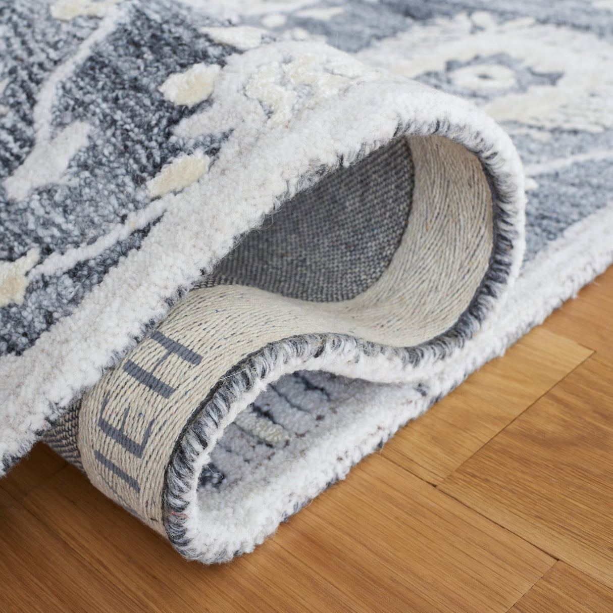 Safavieh Glamour Glm569G Grey/Ivory Rugs - Safavieh - glm569g - 6r