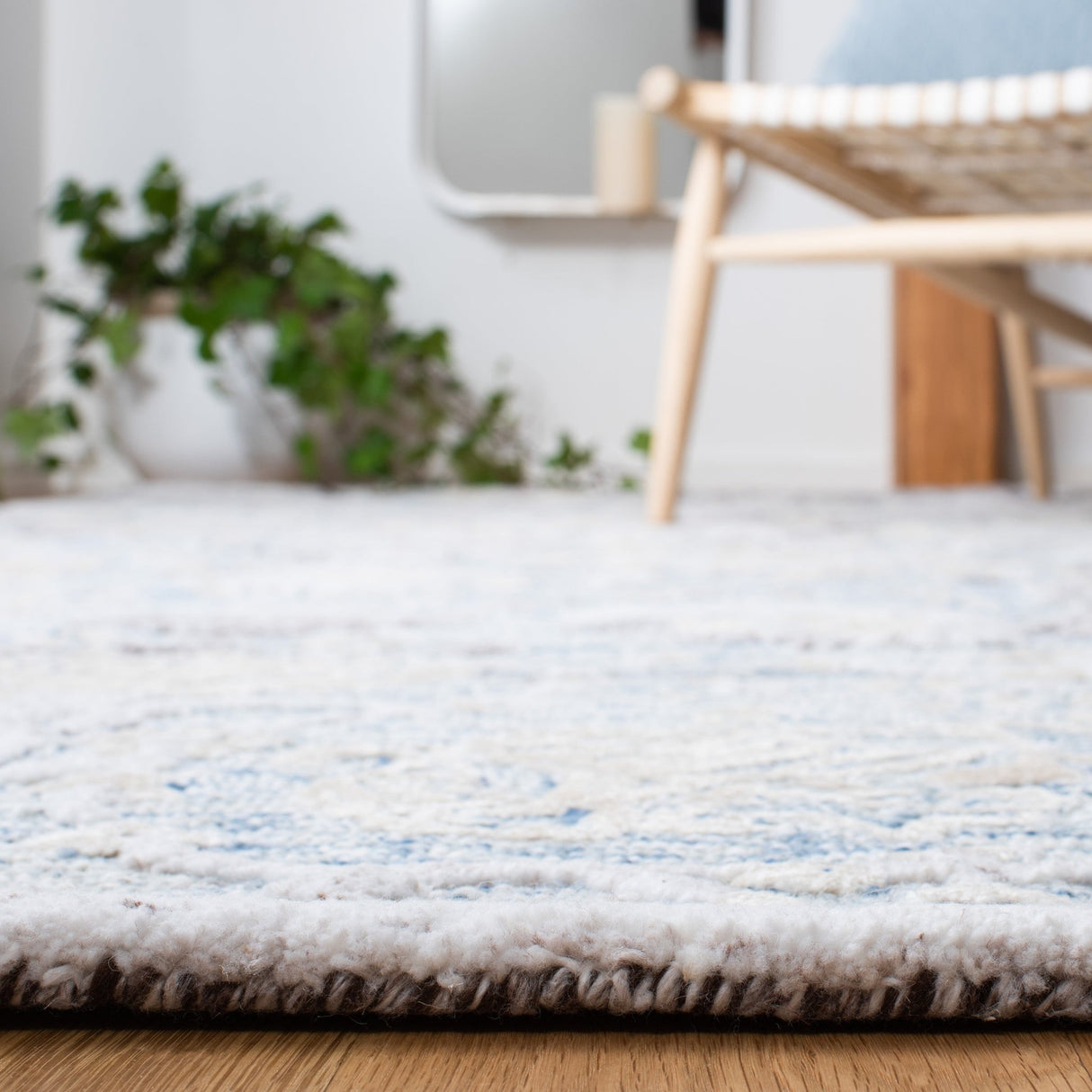 Safavieh Glamour Glm569M Light Blue/Ivory Rugs - Safavieh - glm569m - 6r