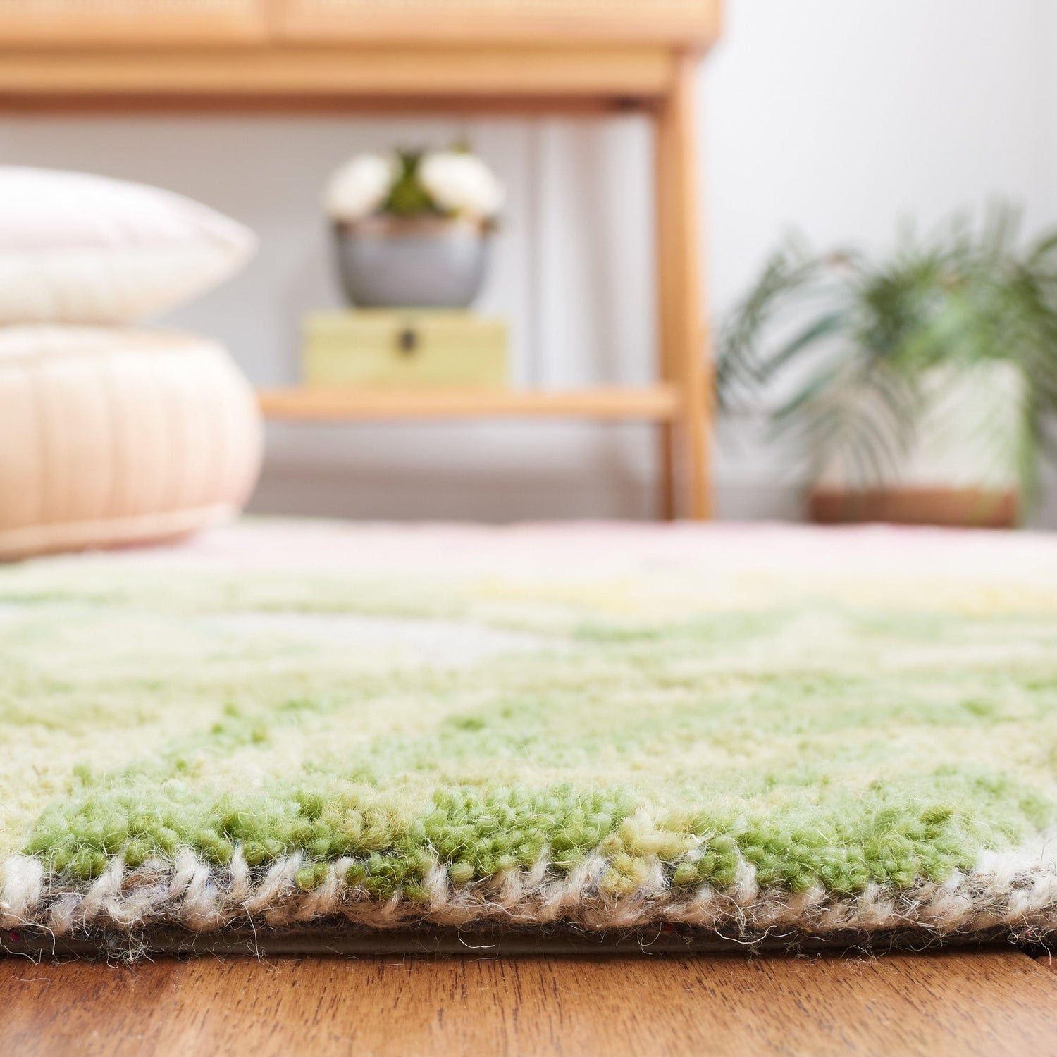 Safavieh Glamour Glm603U Pink/Grey Rug - Safavieh - glm603u - 6r