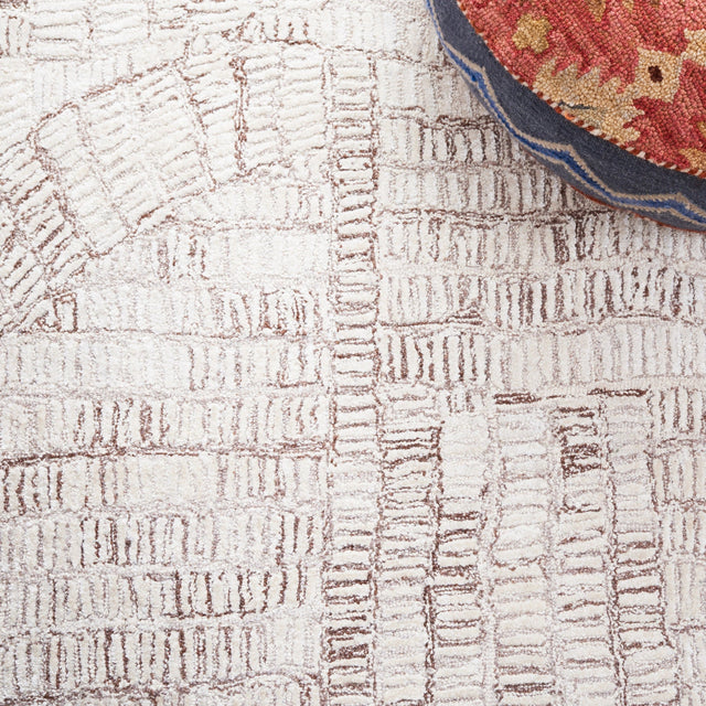 Safavieh Glamour Glm606T Brown/Ivory Rug - Safavieh - glm606t - 28