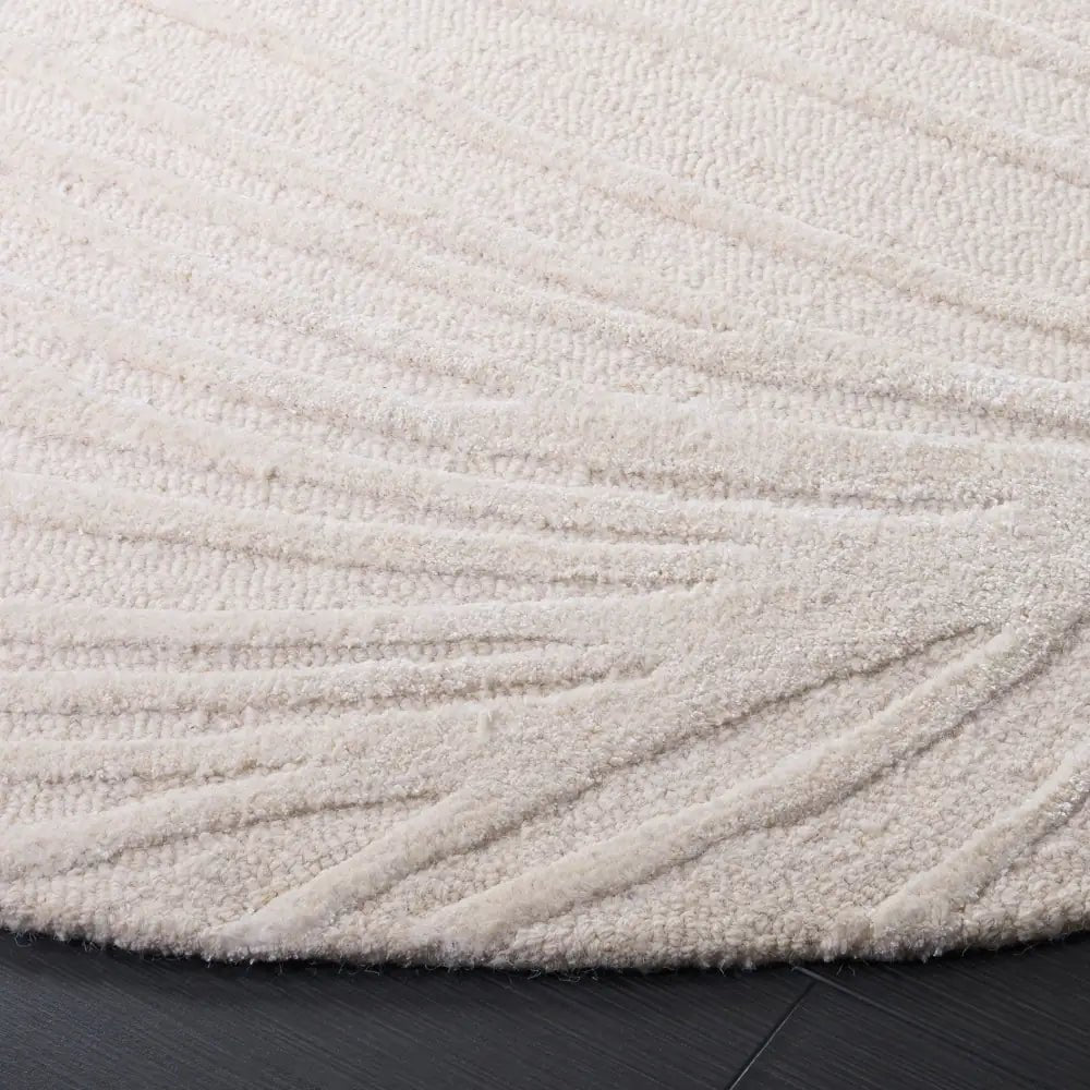 Safavieh Glamour 6'-0" x 6'-0" Rug in Ivory
