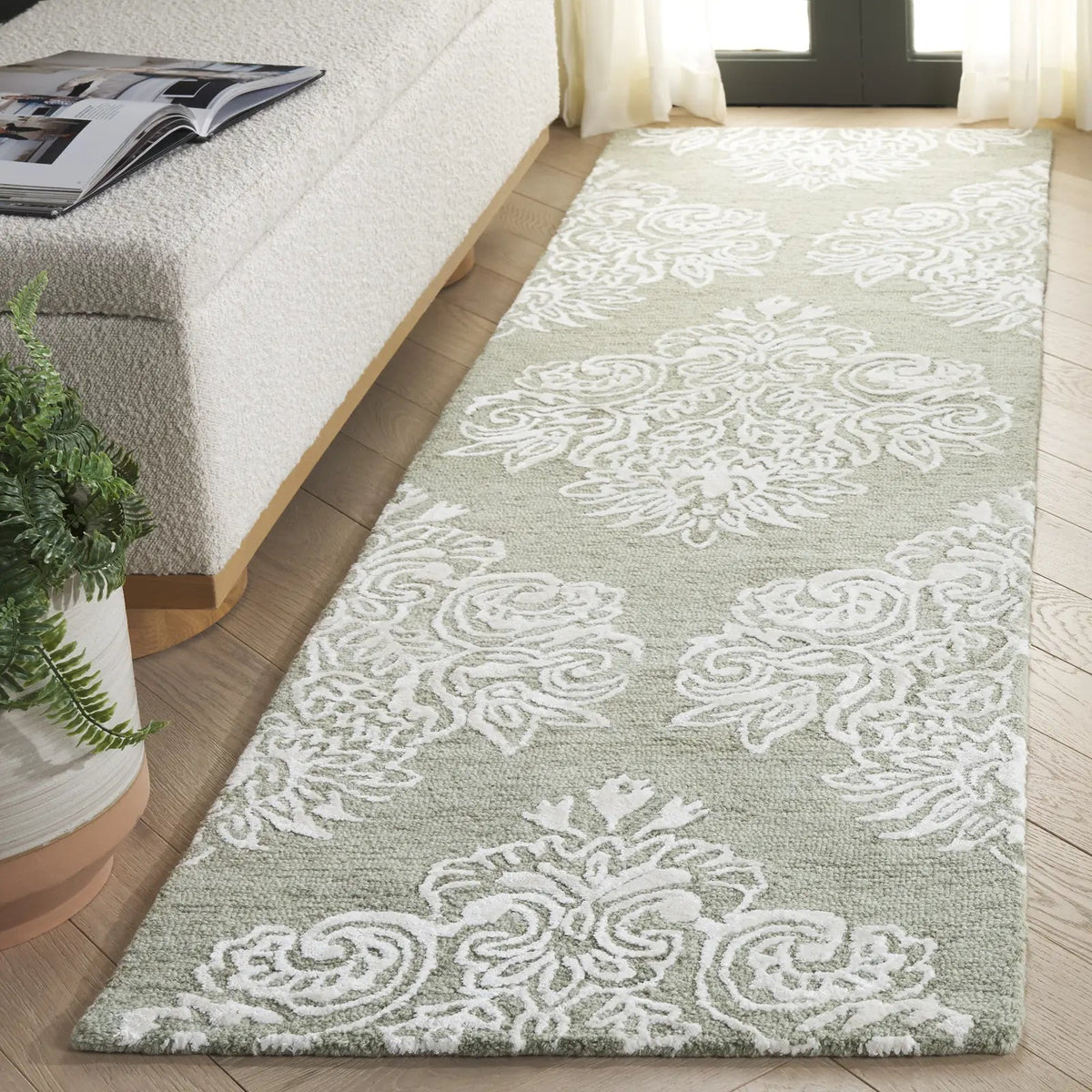 Safavieh Glamour 2'-3" x 8'-0" Rug in Sage / Ivory
