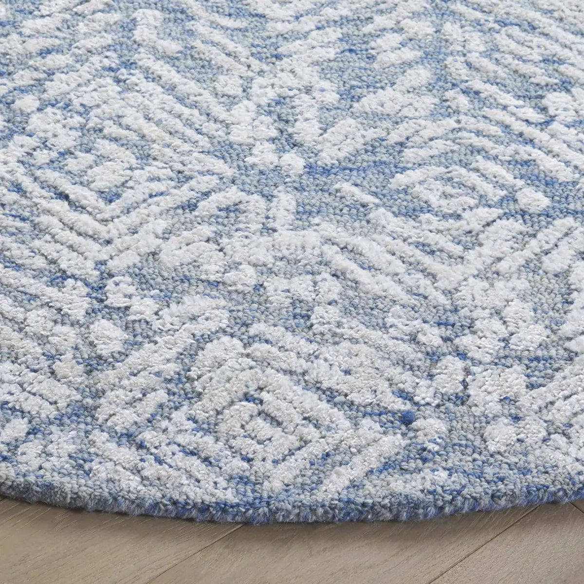 Safavieh Glamour 6'-0" x 6'-0" Rug in Blue / Ivory