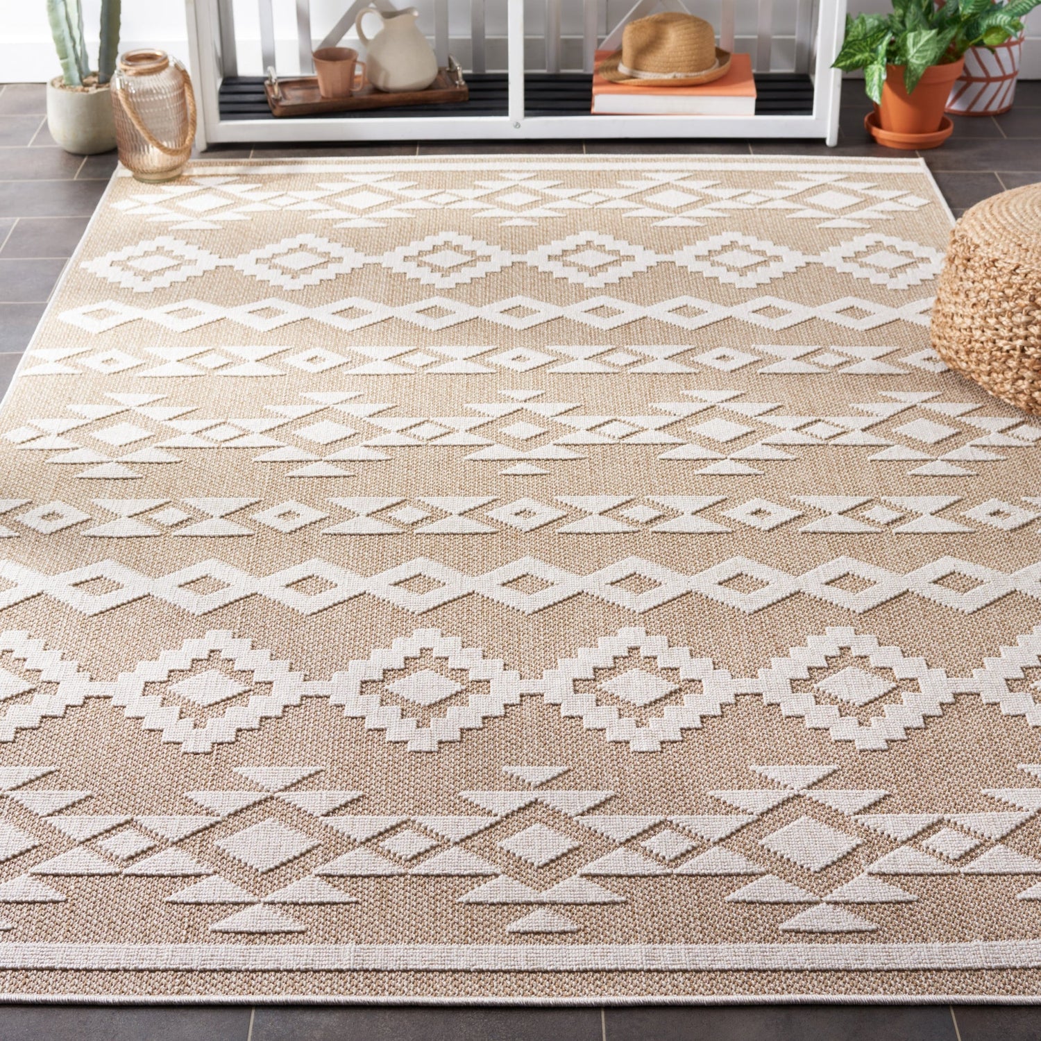 Safavieh Global Glb210C Beige/Ivory Rug - Safavieh - glb210c - 4