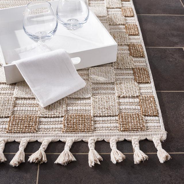 Safavieh Global Glb216B Beige/Light Beige Rug - Safavieh - glb216b - 4