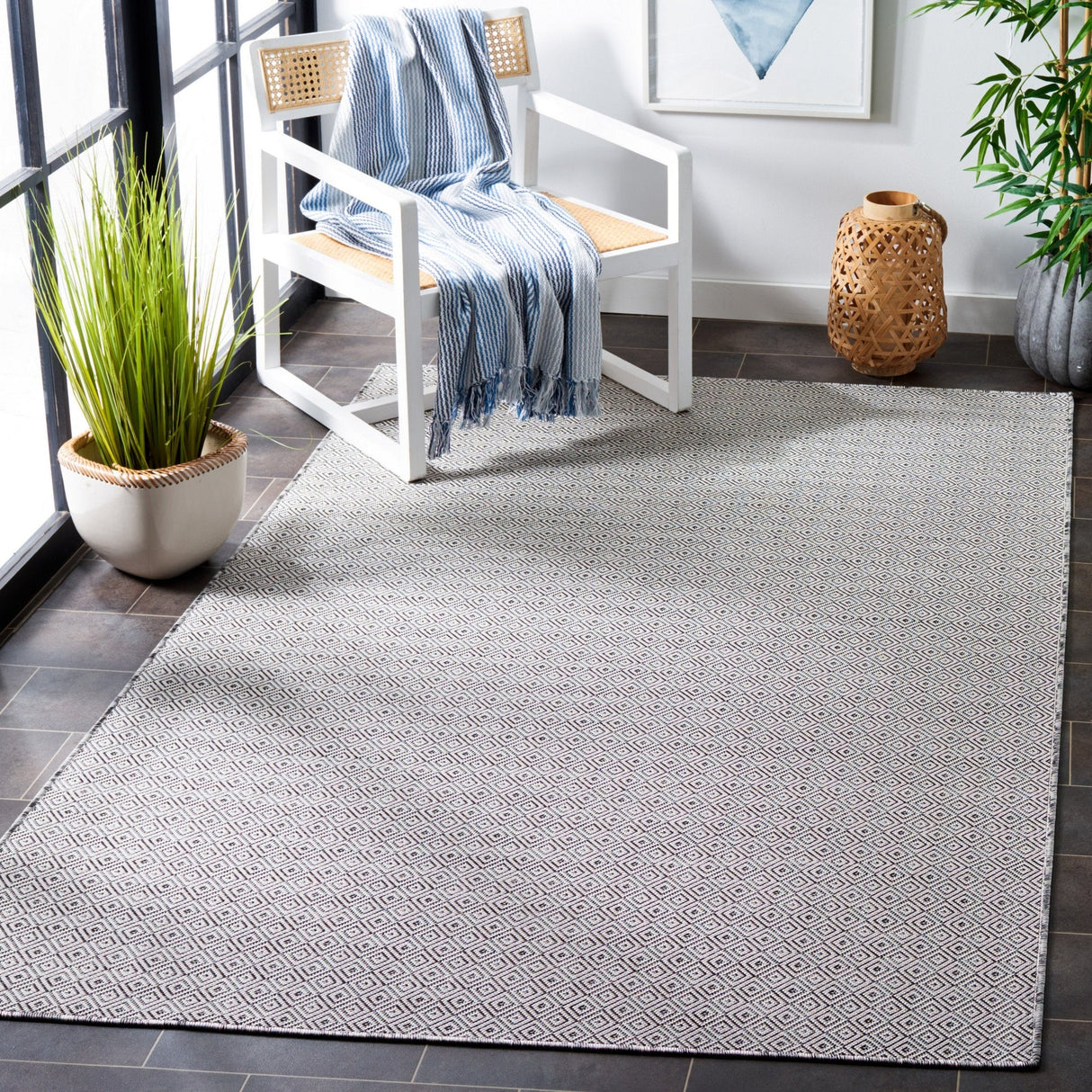 Safavieh Hampton Htn230Z Ivory/Black Rug - Safavieh - htn230z - 4