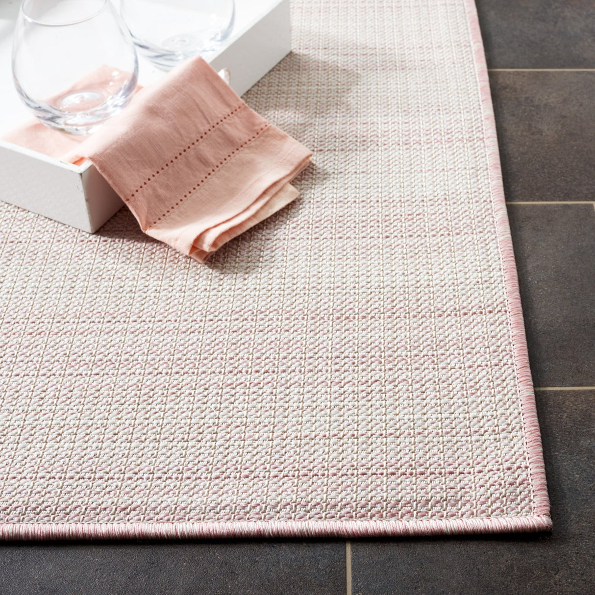 Safavieh Hampton Htn231U Light Pink Rug - Safavieh - htn231u - 4