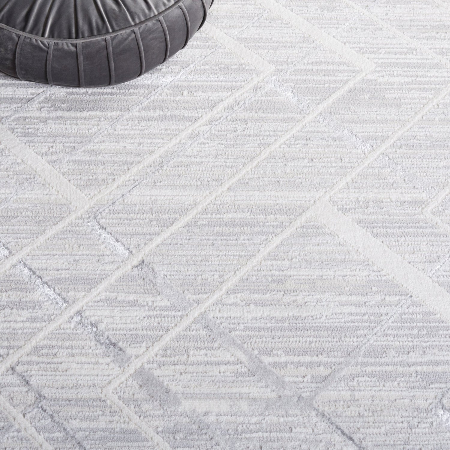 Safavieh Hanna Han105A Ivory/Light Grey Rug - Safavieh - han105a - 4