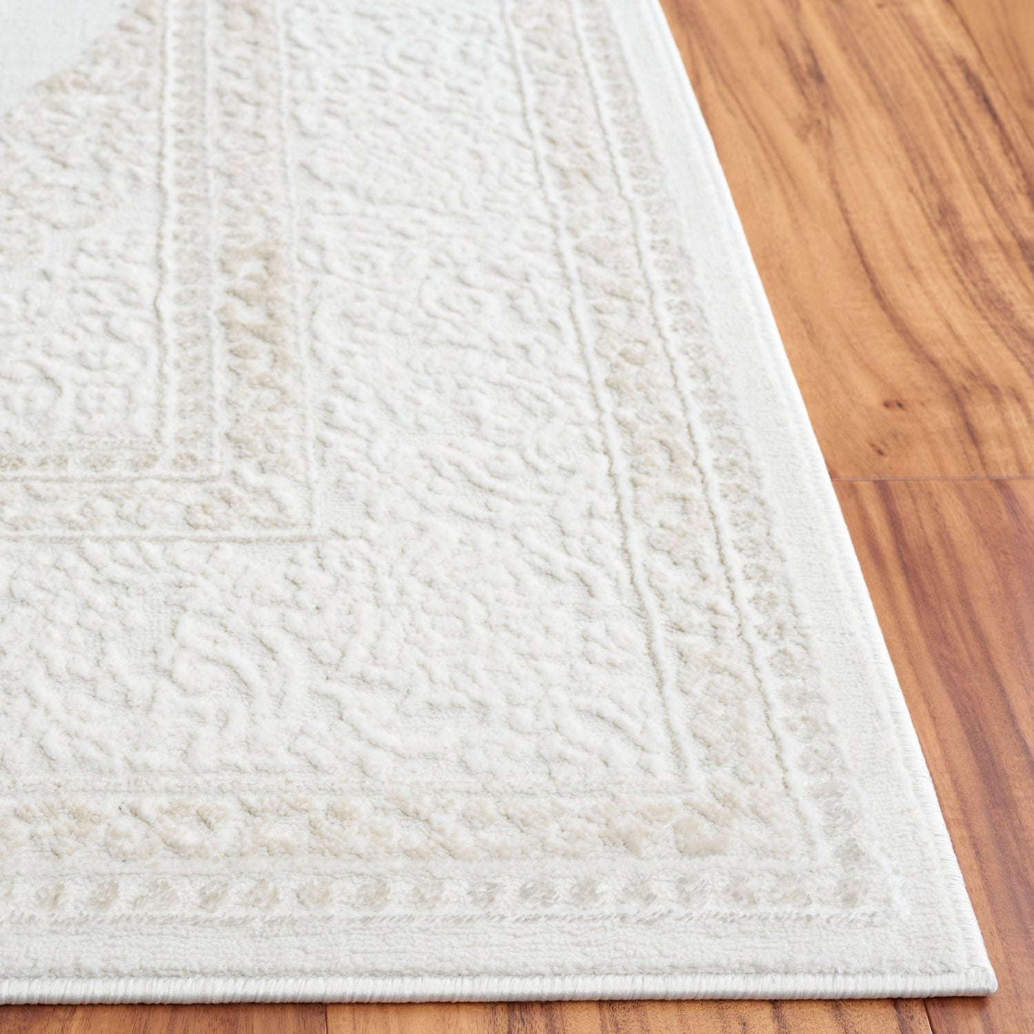 Safavieh Hanna Han109E Taupe/Ivory Rug - Safavieh - han109e - 7r