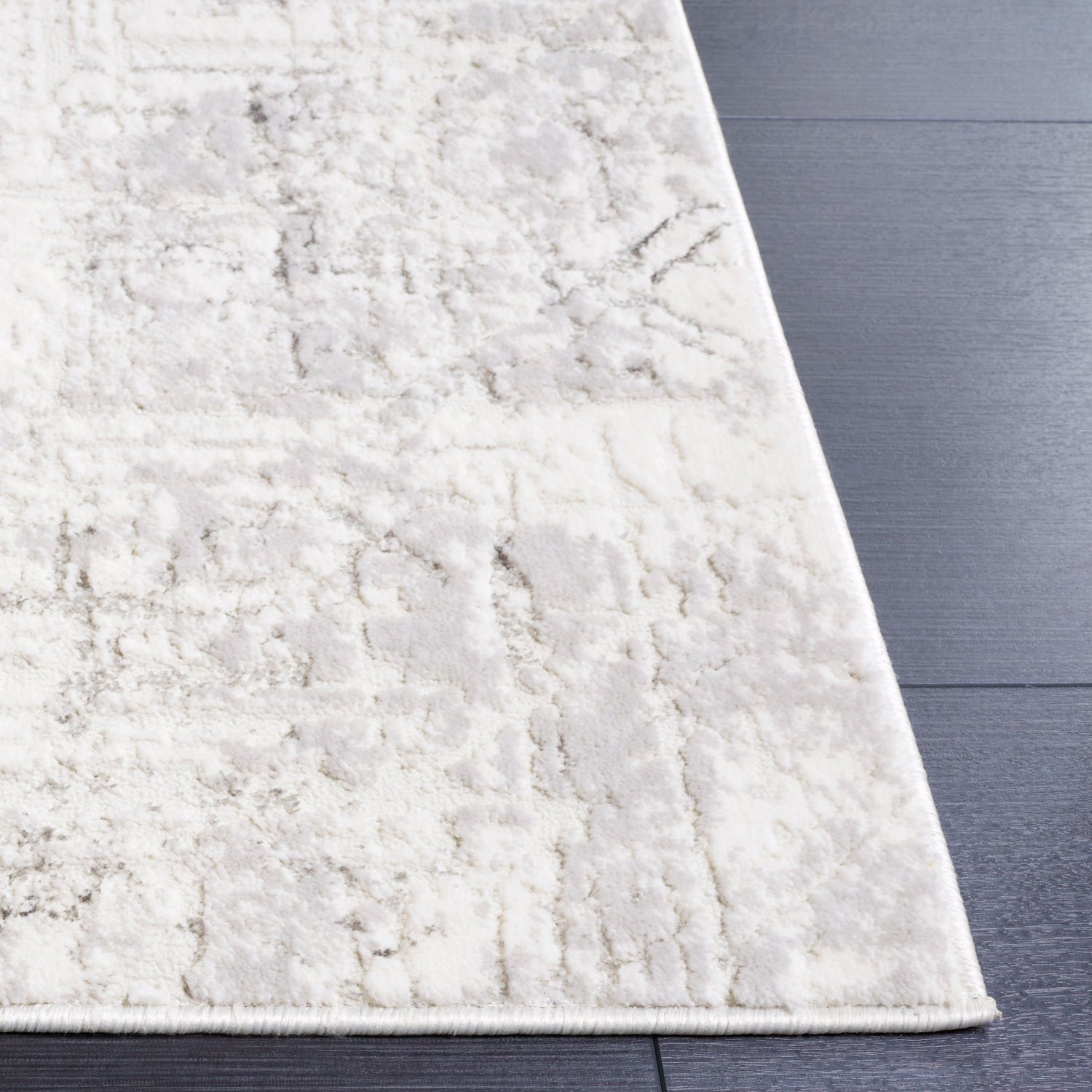Safavieh Hanna Han111A Ivory Grey/Dark Grey Rug - Safavieh - han111a - 7r