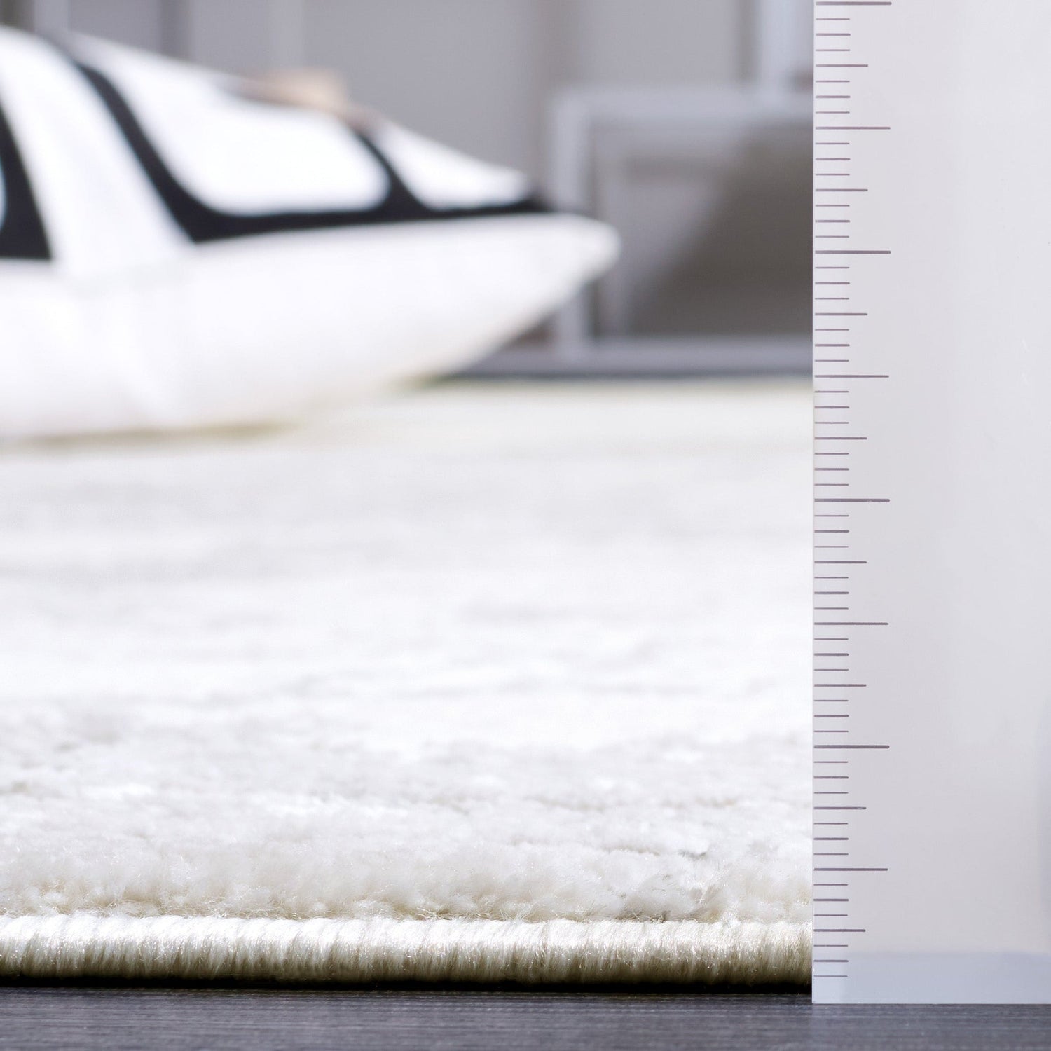 Safavieh Hanna Han112F Grey/Ivory Rug - Safavieh - han112f - 4