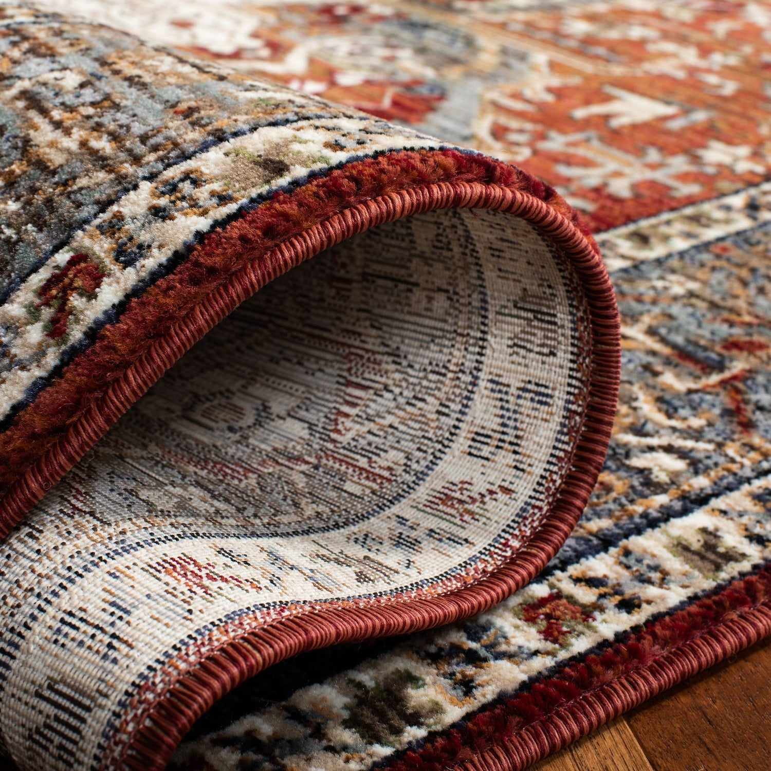 Safavieh Herat Hrt301Q Red/Ivory Rugs - Safavieh - hrt301q - 7r