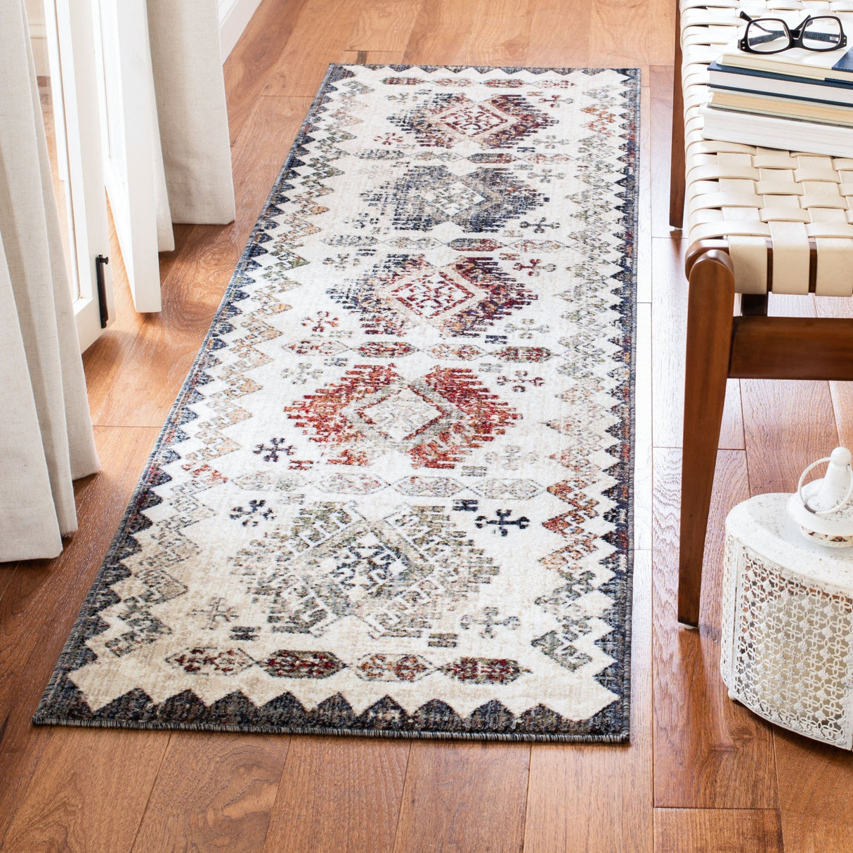 Safavieh Herat Hrt319A Cream/Grey Rugs - Safavieh - hrt319a - 7r