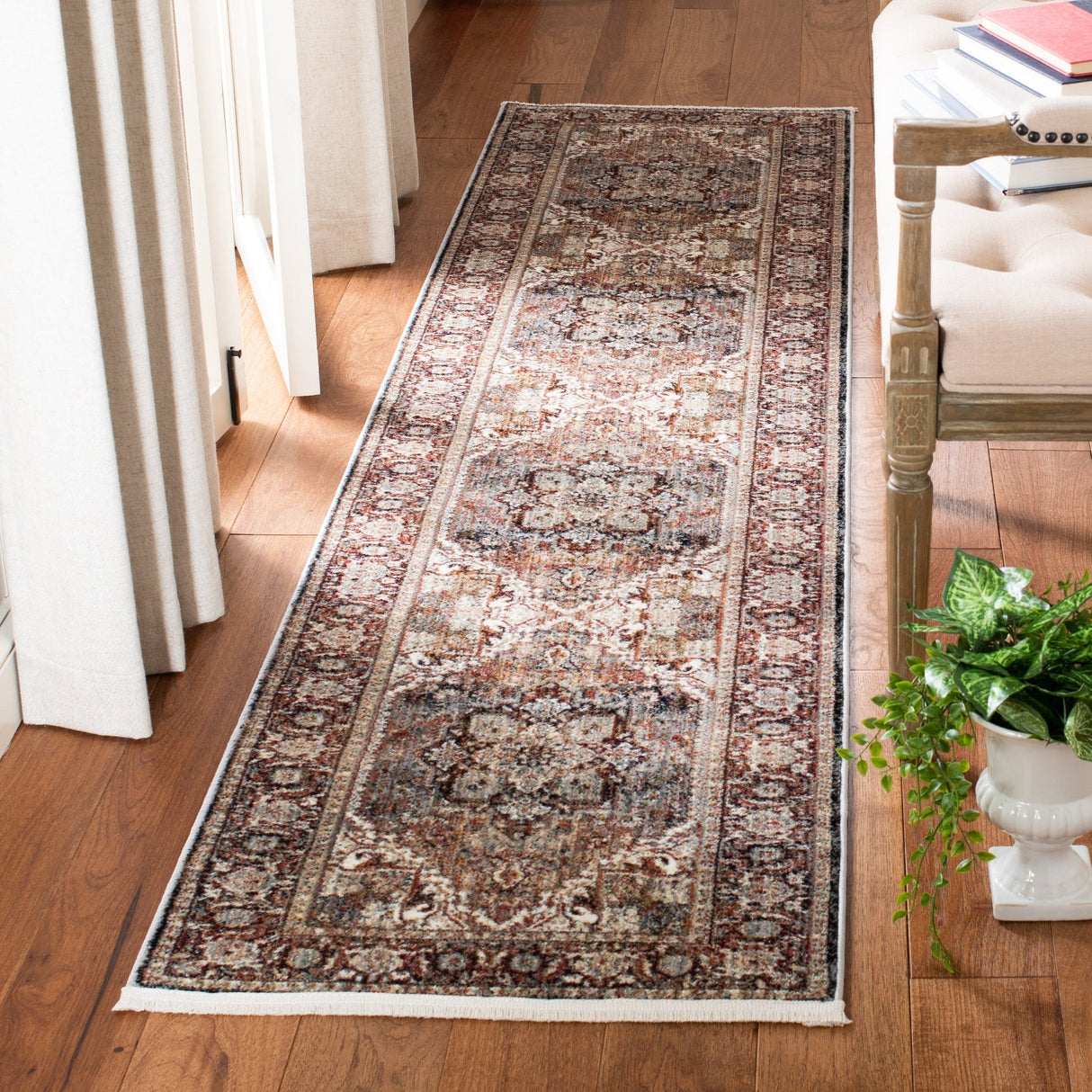 Safavieh Herat Hrt331Q Red/Ivory Rugs - Safavieh - hrt331q - 7r