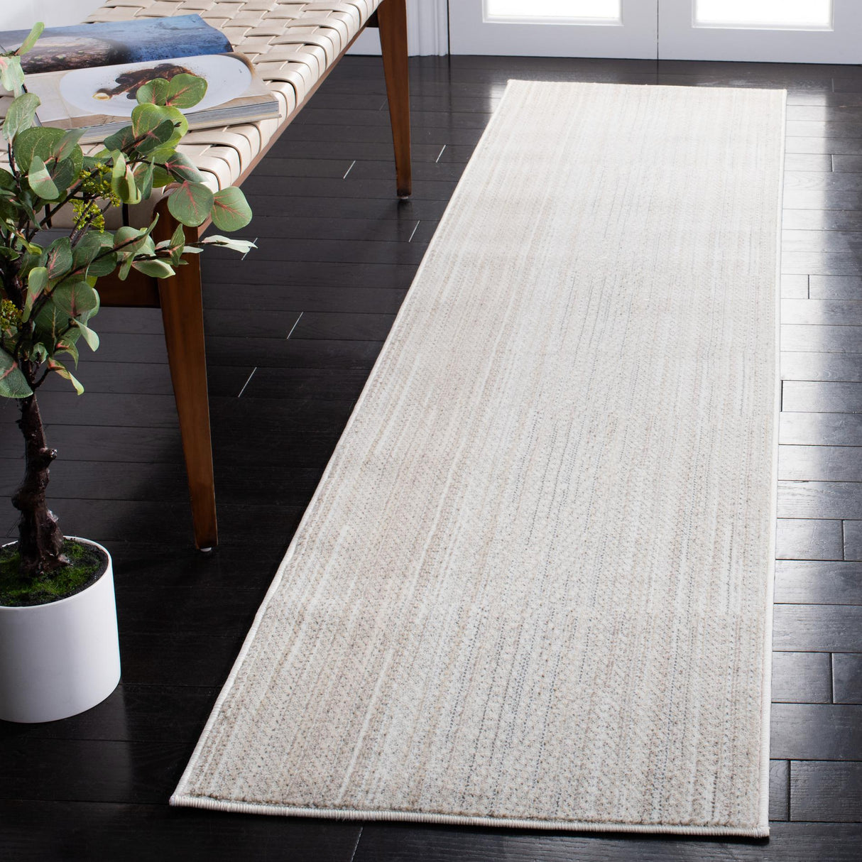 Safavieh Herat Hrt341A Ivory/Beige Rugs - Safavieh - hrt341a - 7r