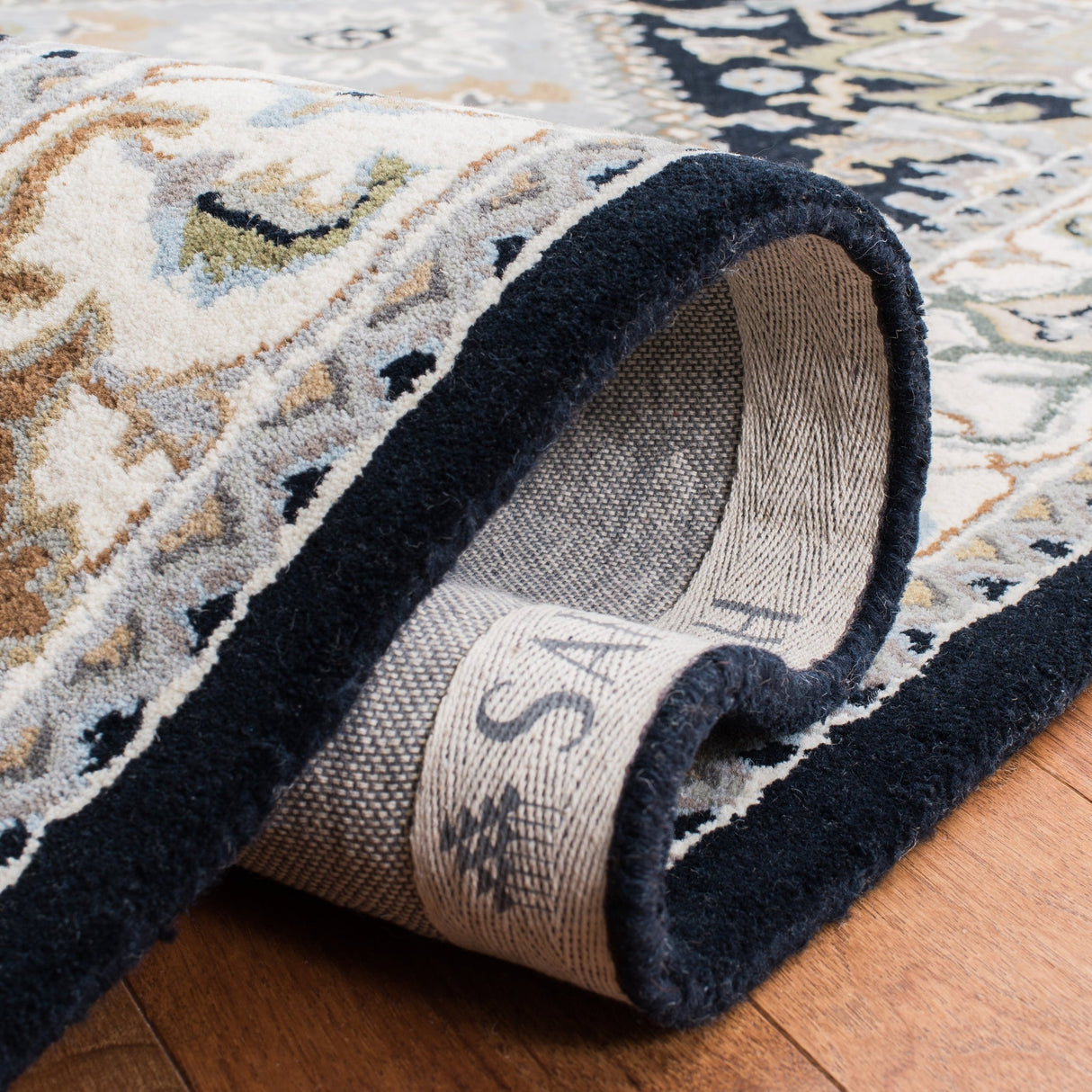 Safavieh Heritage Hg625H Grey/Navy Rug - Safavieh - hg625h - 4r