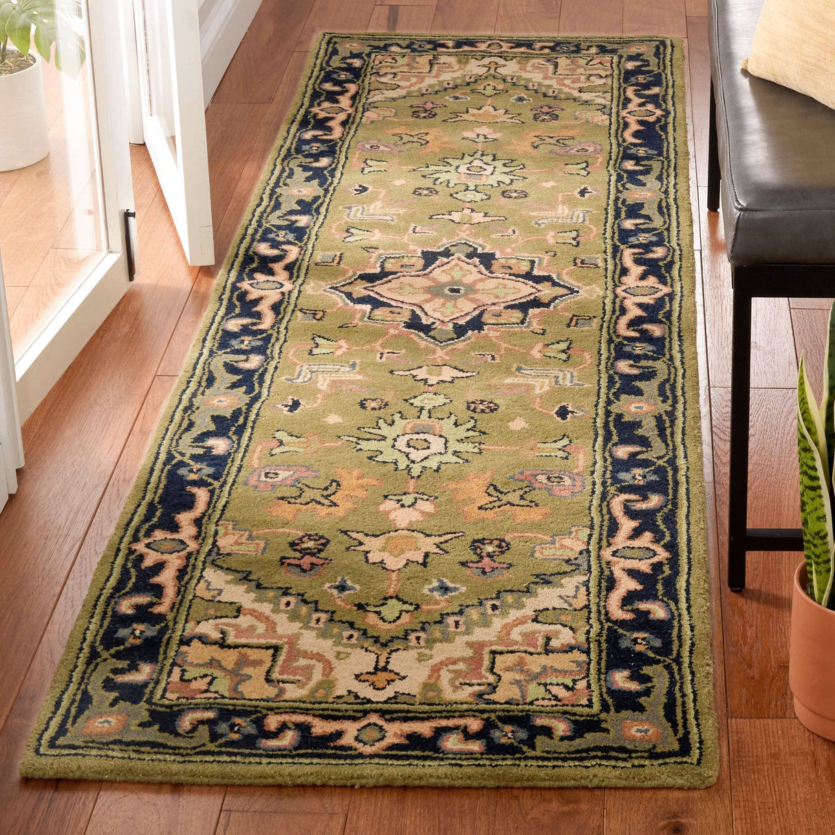Safavieh Heritage Hg625Y Green/Light Brown Rug - Safavieh - hg625y - 4r