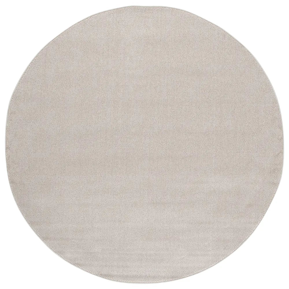 Safavieh Highland Plain 6'-7" x 6'-7" Rug in Light Beige / Ivory