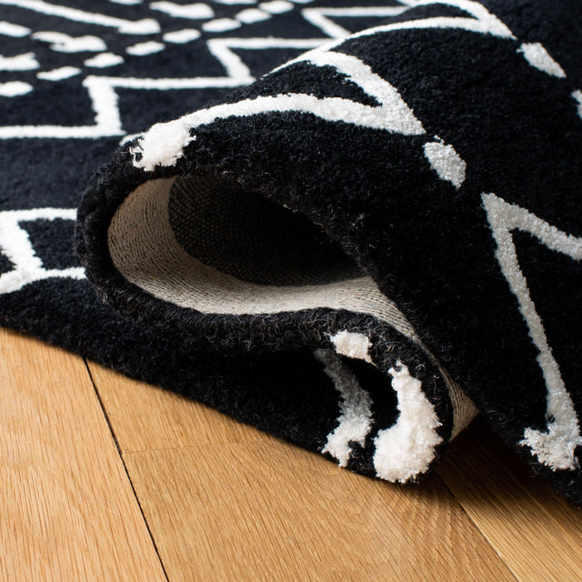 Safavieh Himalaya Him903Z Black/Ivory Rugs - Safavieh - him903z - 6r
