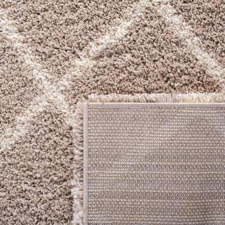 Safavieh Hudson Shag Sgh222B Beige/Ivory Rugs - Safavieh - sgh222b - 7r