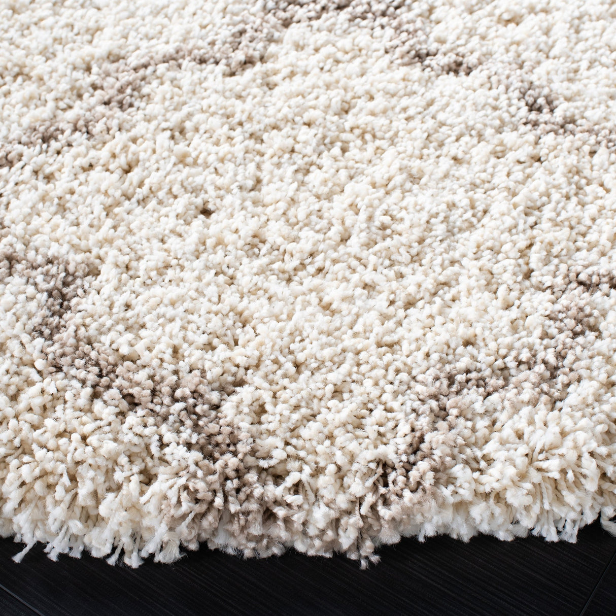 Safavieh Hudson Shag Sgh282E Ivory/Beige Rugs - Safavieh - sgh282e - 7r