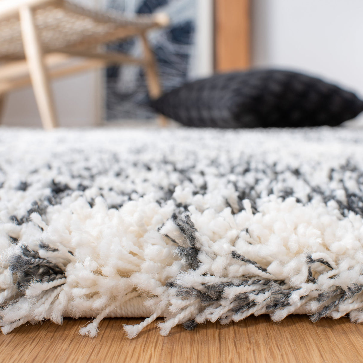 Safavieh Hudson Shag Sgh294A Ivory/Dark Grey Rugs - Safavieh - sgh294a - 7r