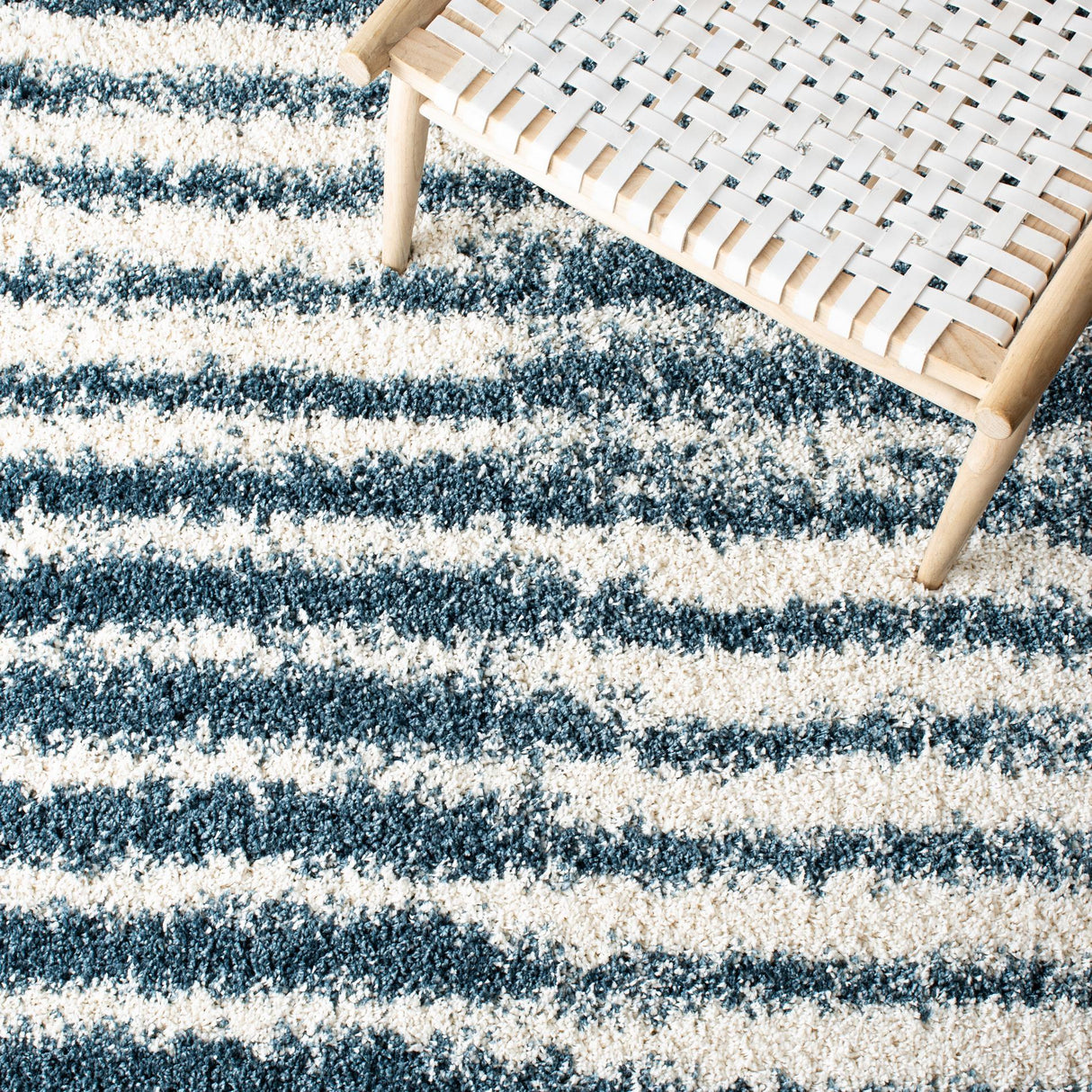 Safavieh Hudson Shag Sgh298A Ivory/Slate Blue Rugs - Safavieh - sgh298a - 3