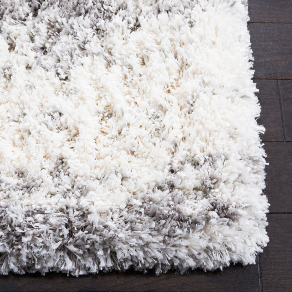 Safavieh Iceland Shag Isg512A Ivory/Grey Rugs - Safavieh - isg512a - 7r