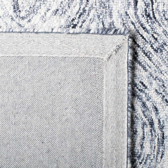 Safavieh Ikat Ikt631G Silver/Grey Rugs - Safavieh - ikt631g - 6r