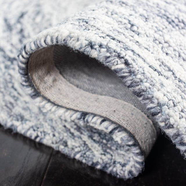 Safavieh Ikat Ikt633G Silver/Grey Rugs - Safavieh - ikt633g - 6r