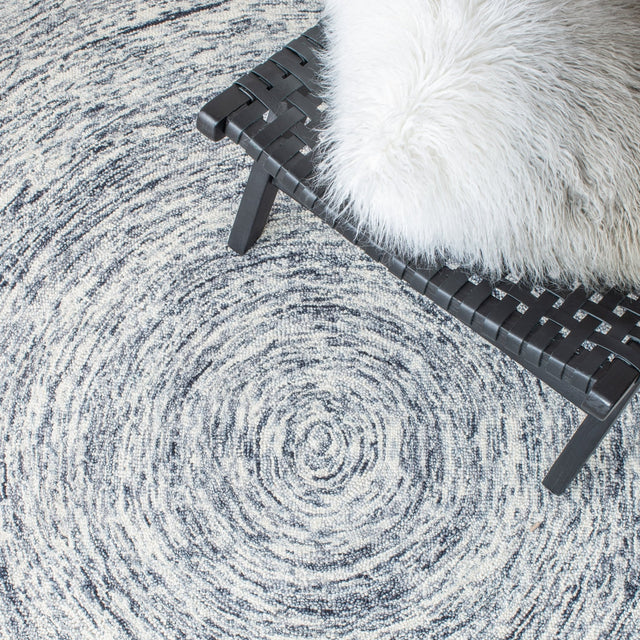 Safavieh Ikat Ikt633G Silver/Grey Rugs - Safavieh - ikt633g - 6r