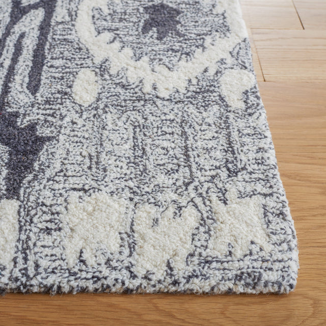 Safavieh Ikat Ikt653Z Ivory/Black Rug - Safavieh - ikt653z - 6r