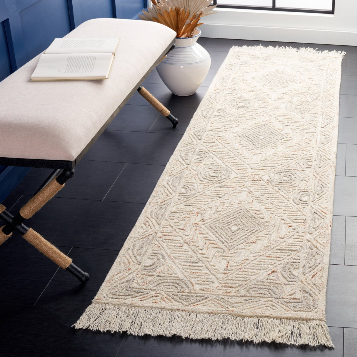 Safavieh Ikat Ikt801B Ivory/Grey Rug - Safavieh - ikt801b - 6r
