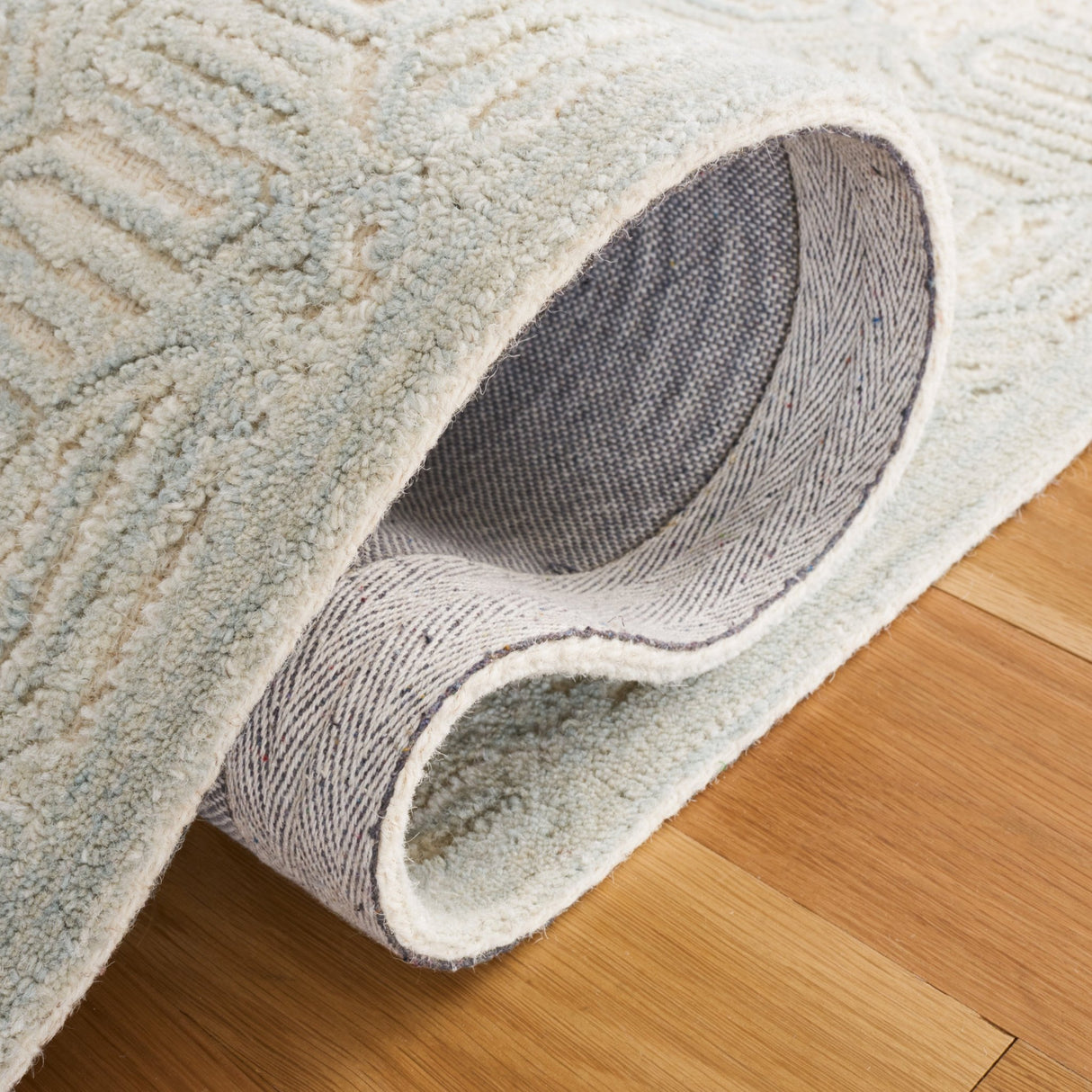 Safavieh Ikat Ikt805B Ivory/Light Blue Rug - Safavieh - ikt805b - 6r