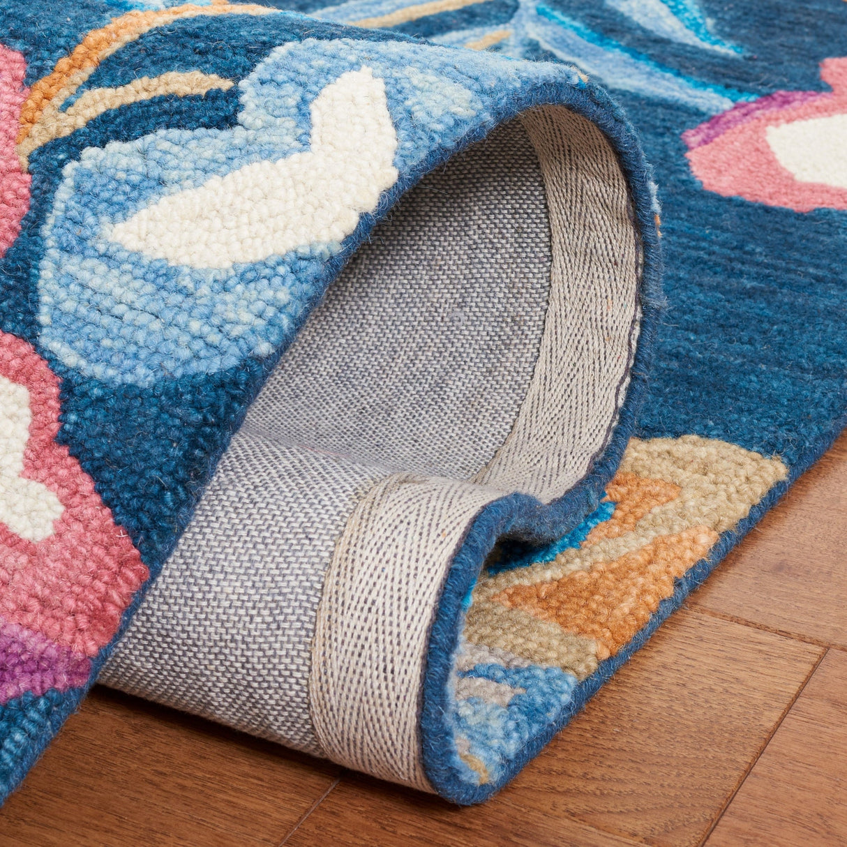 Safavieh Jardin Jar152M Blue/Pink Rug - Safavieh - jar152m - 6r