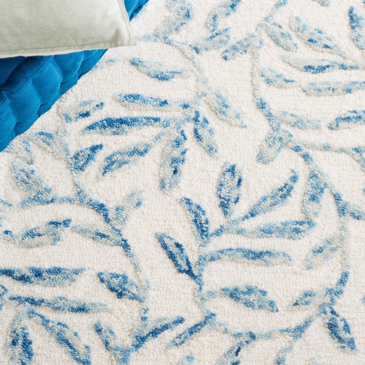 Safavieh Jardin Jar734M Ivory/Blue Rug - Safavieh - jar734m - 3