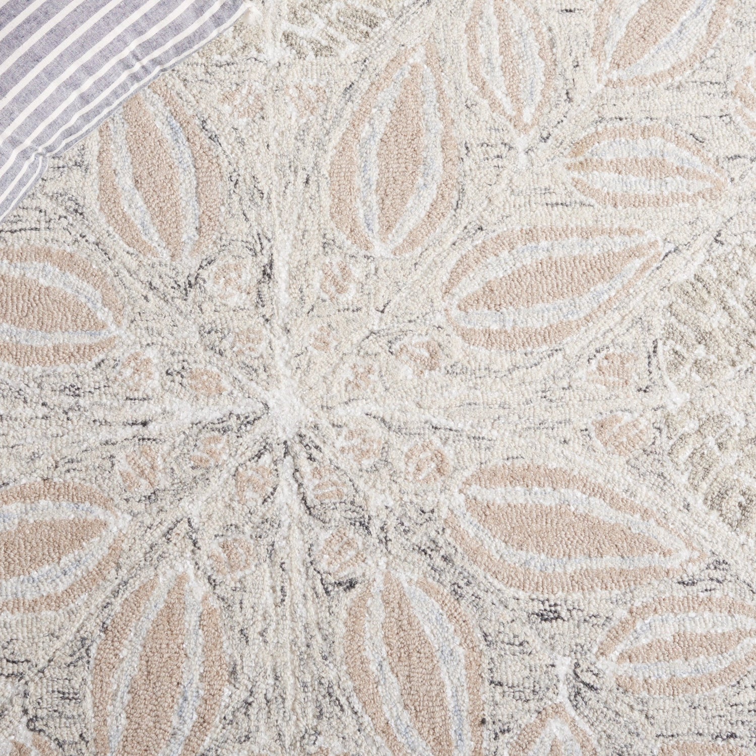 Safavieh Jardin Jar738F Grey/Ivory Rug - Safavieh - jar738f - 3