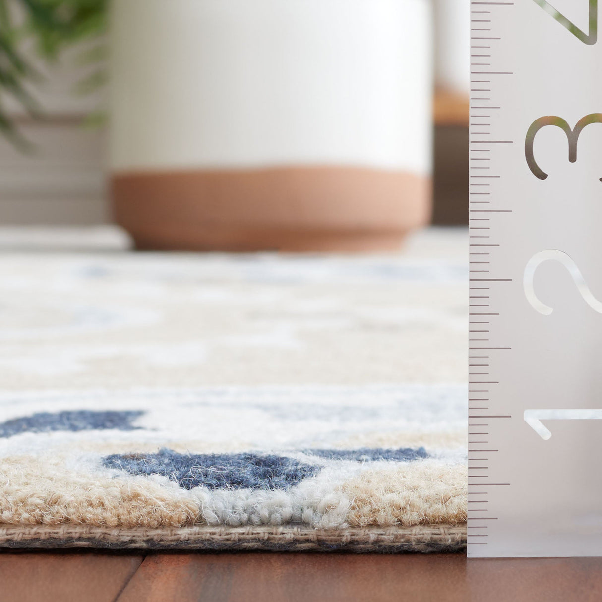 Safavieh Jardin Jar755B Beige/Ivory Rug - Safavieh - jar755b - 28