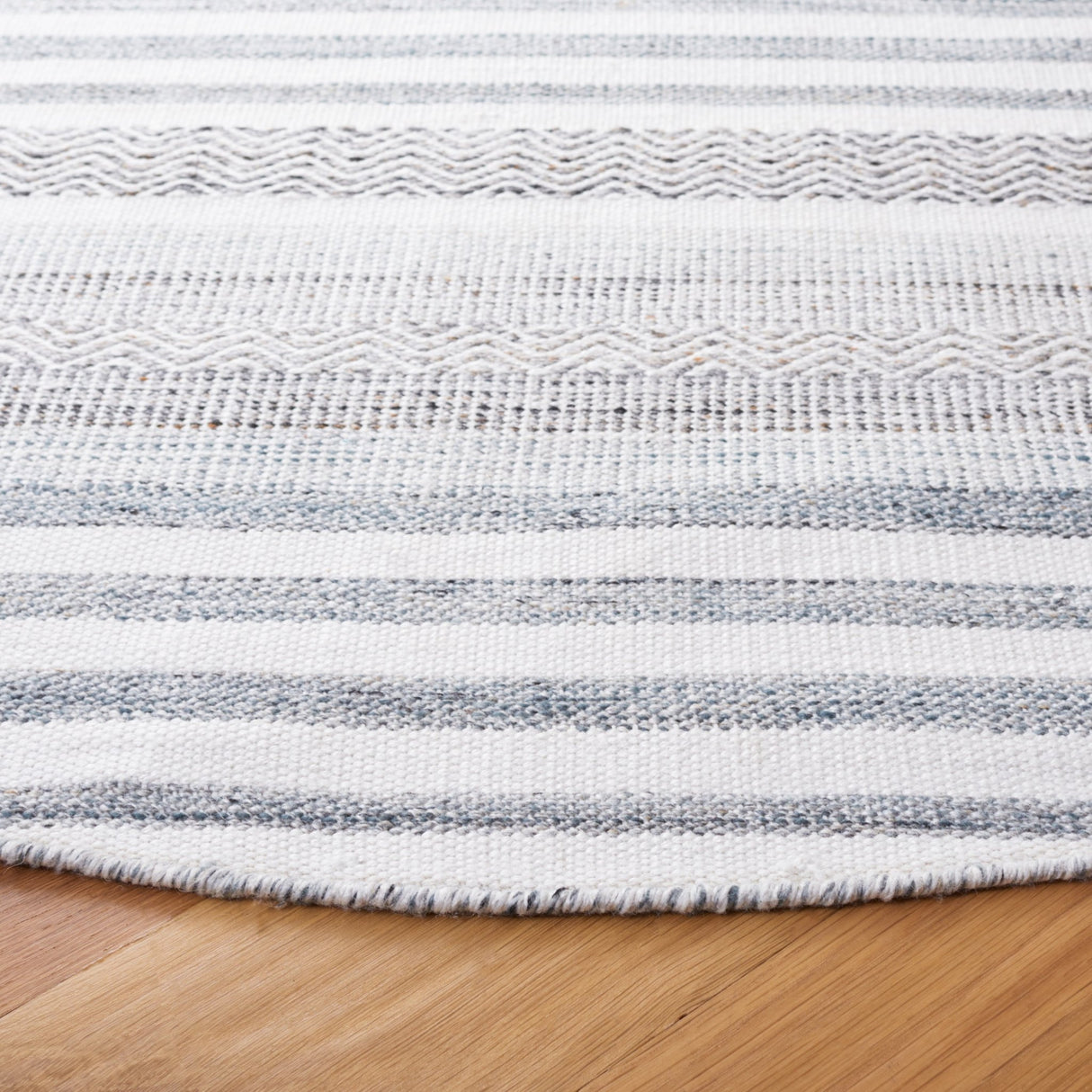 Safavieh Kilim Klm275F Ivory/Grey Rug - Safavieh - klm275f - 3