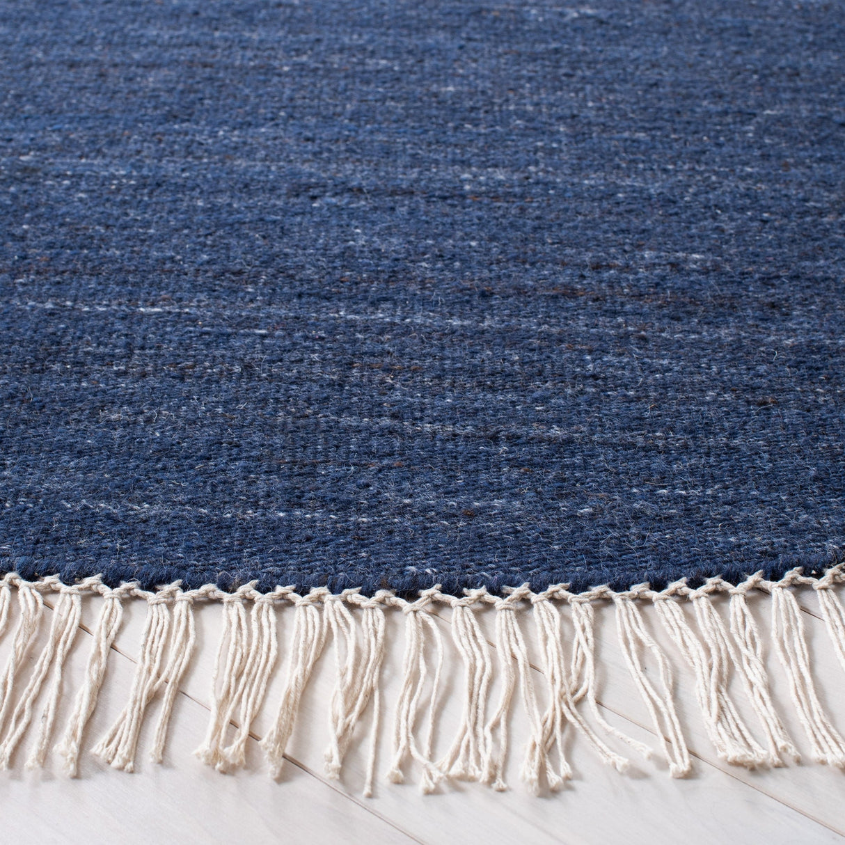 Safavieh Kilim Klm551N Navy/Blue Rugs - Safavieh - klm551n - 7r