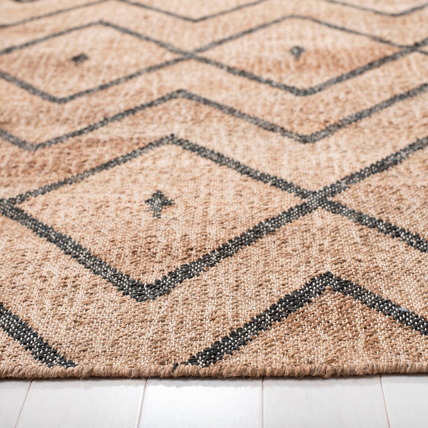 Safavieh Kilim Klm750A Natural/Charcoal Rug - Safavieh - klm750a - 4
