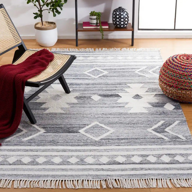Safavieh Kilim Klm764F Grey/Ivory Rug - Safavieh - klm764f - 3
