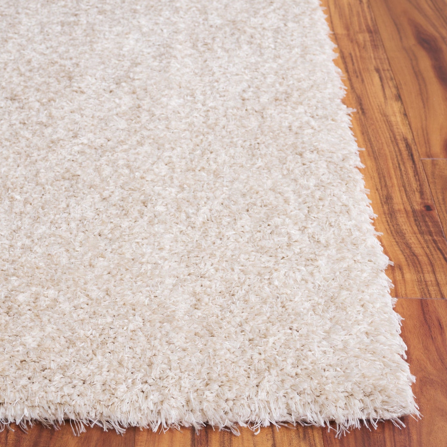 Safavieh Lindsay Shag Lns560B Beige Rug - Safavieh - lns560b - 7r