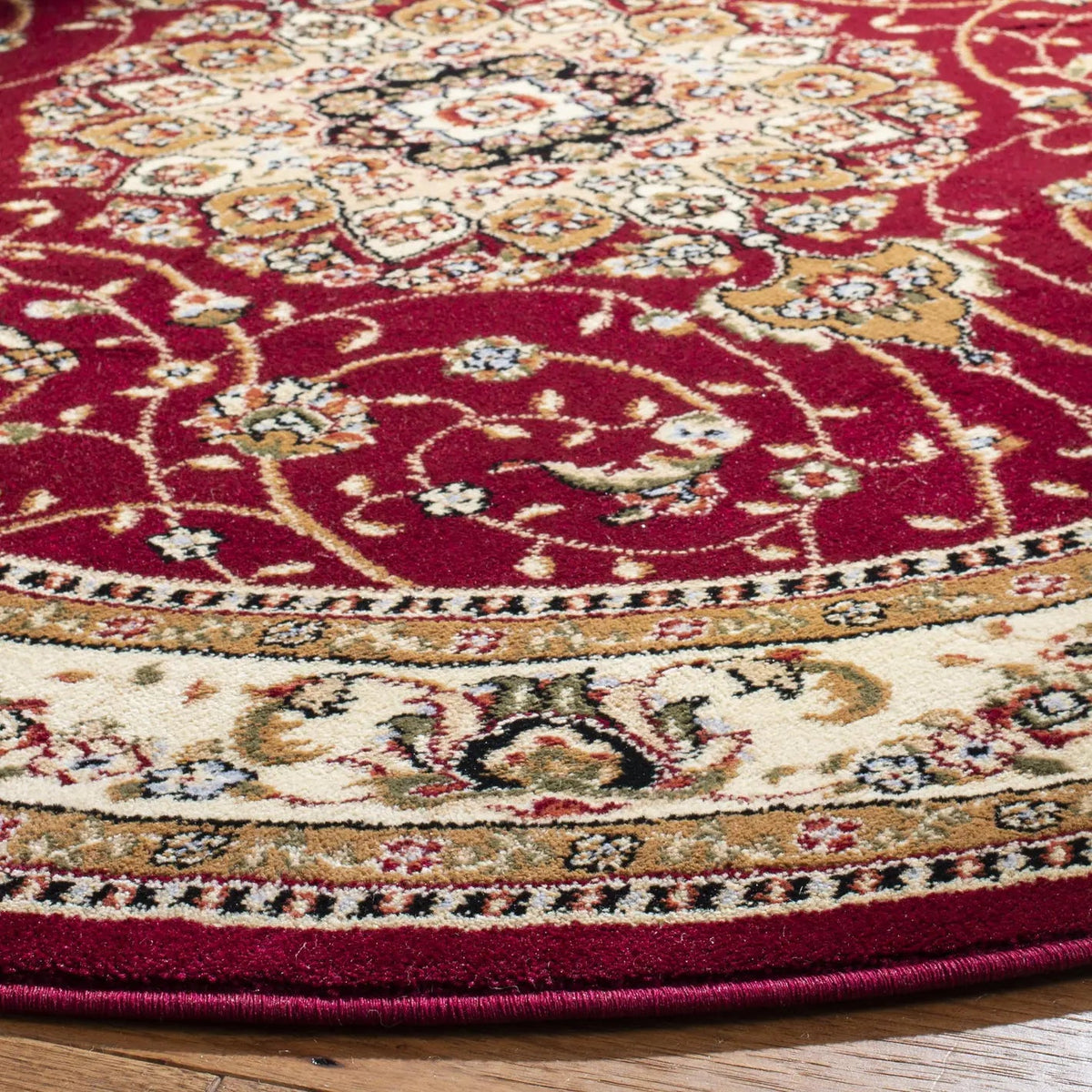 Safavieh Lyndhurst 5'-3" x 5'-3" Rug in Red / Ivory
