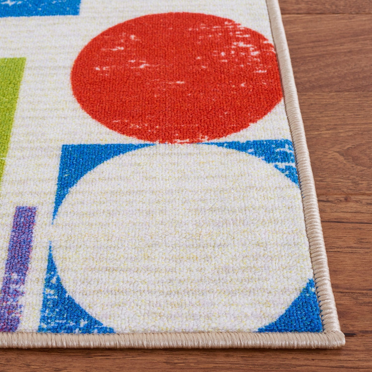 Safavieh Machine Washable Kids Playhouse Kph203A Ivory/Red Rug - Safavieh - kph203a - 5r