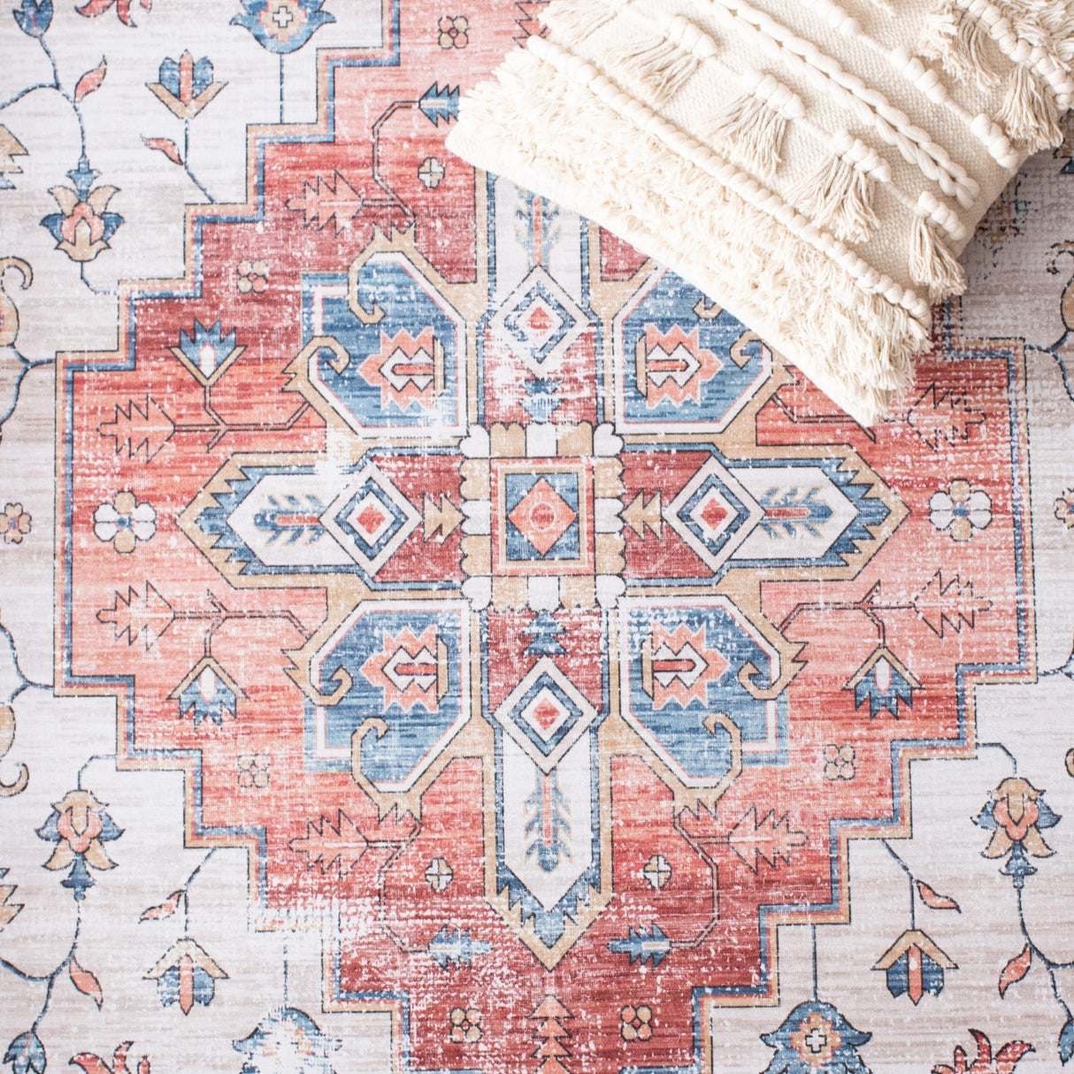 Safavieh Machine Washable Tucson Tsn109B Beige/Blue Rug - Safavieh - tsn109b - 4r