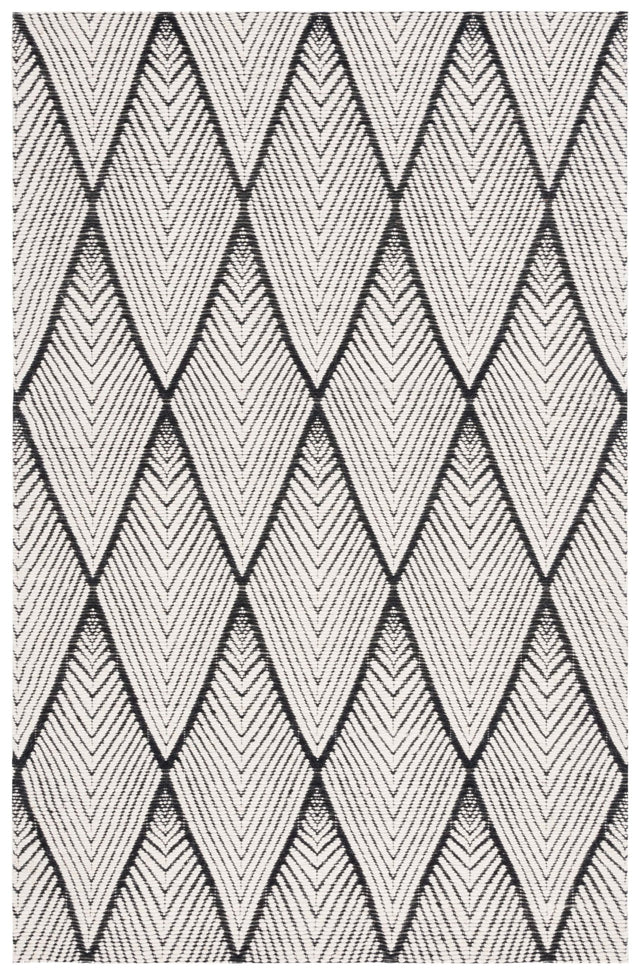 Safavieh Marbella Mrb454Z Black/Ivory Rug.
