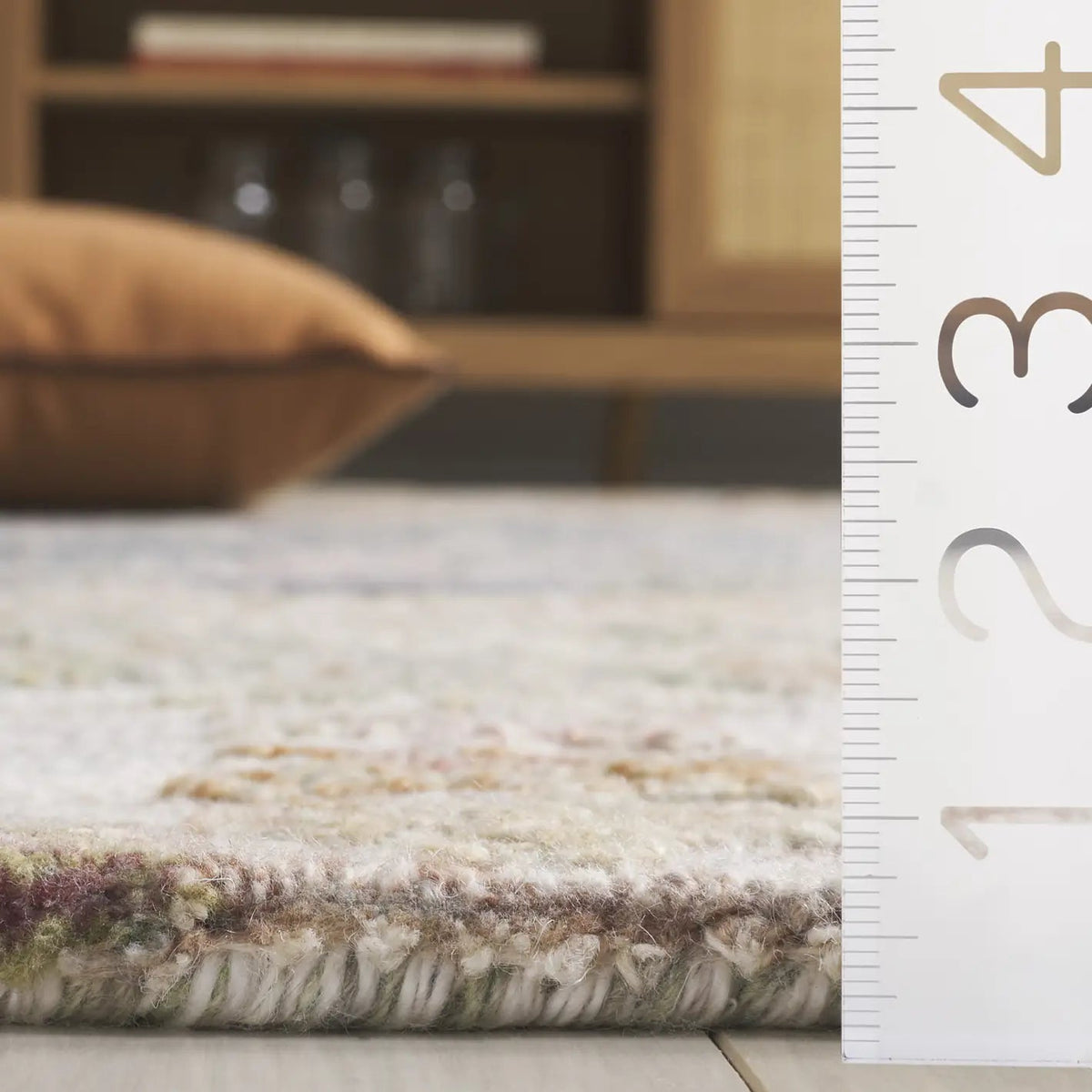 Safavieh Marquee 4'-0" x 6'-0" Rug in Green / Brown