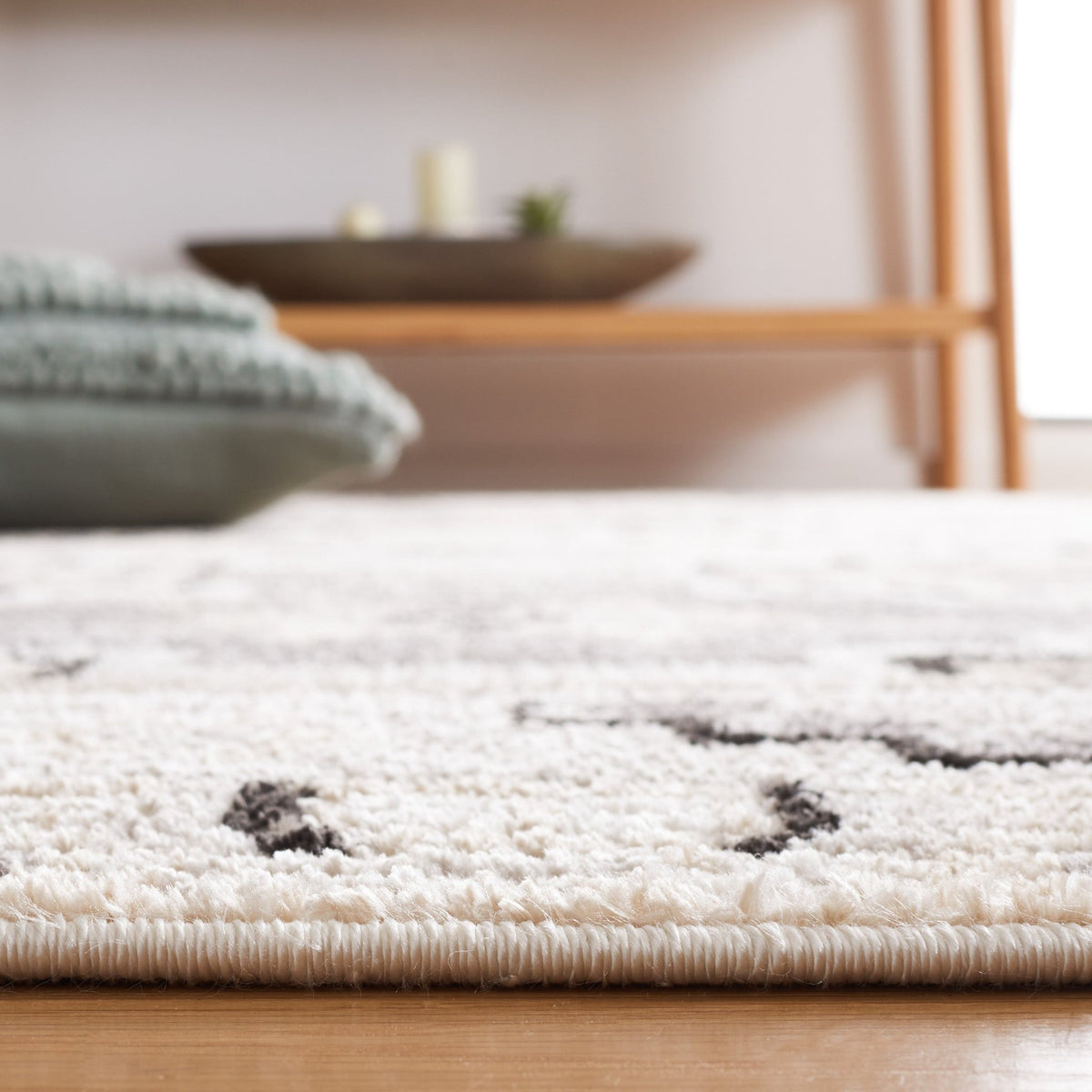 Safavieh Marrakesh Mrk206A Beige/Grey Rug.